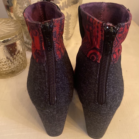Desigual Pattern Heel Booties Size 37 US 6.5 - Picture 5 of 10
